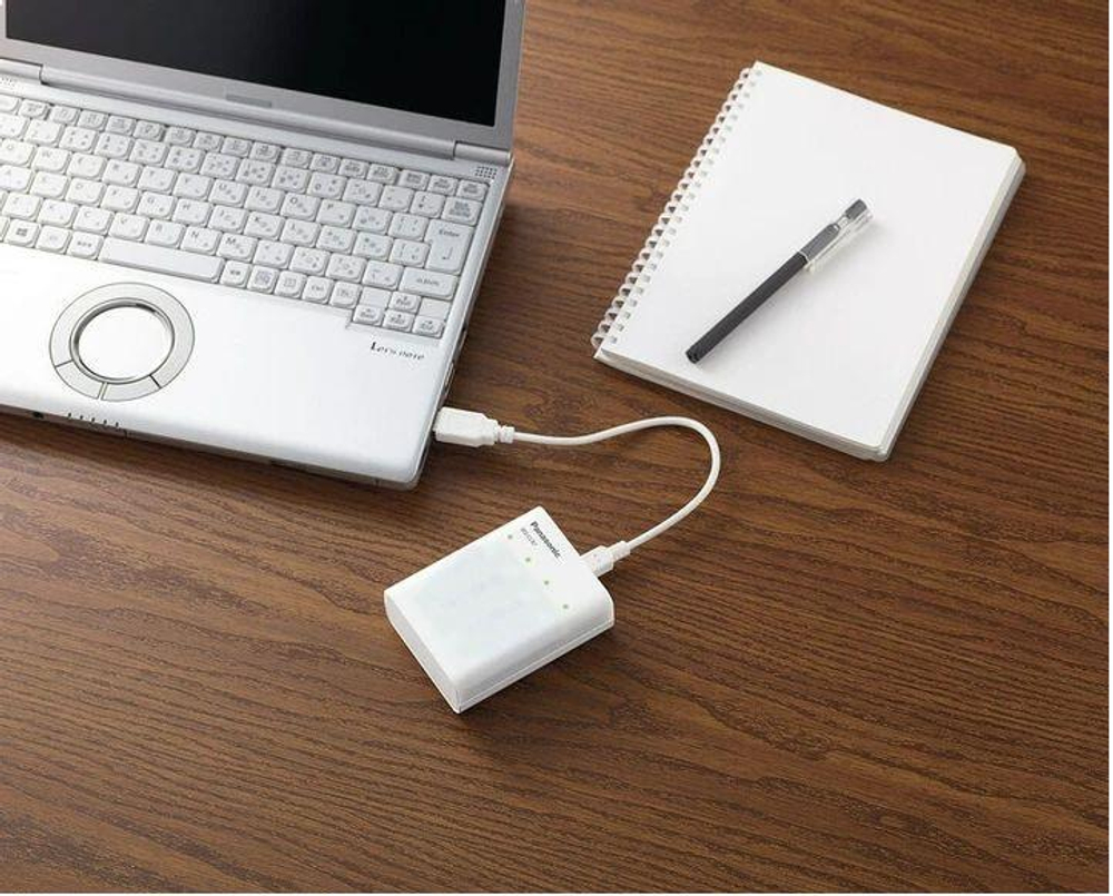 Зарядное устройство Panasonic Eneloop SmartPlus USB Travel Charger BQ-CC87 + 4шт АА 2000 mAh