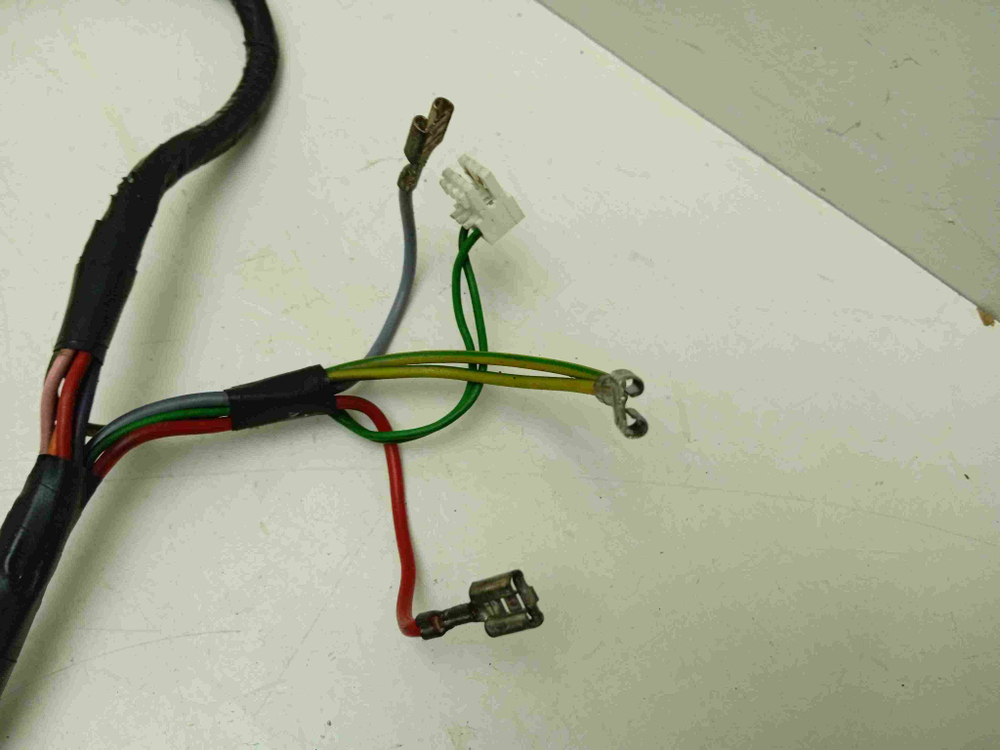 WKB61041PTMSC кт195 Комплект проводов для стиральной машины Beko WKB61041PTMSC б/у