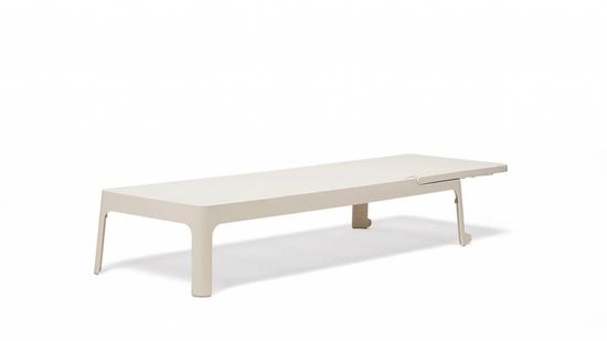 Шезлонг-лежак пластиковый Plano