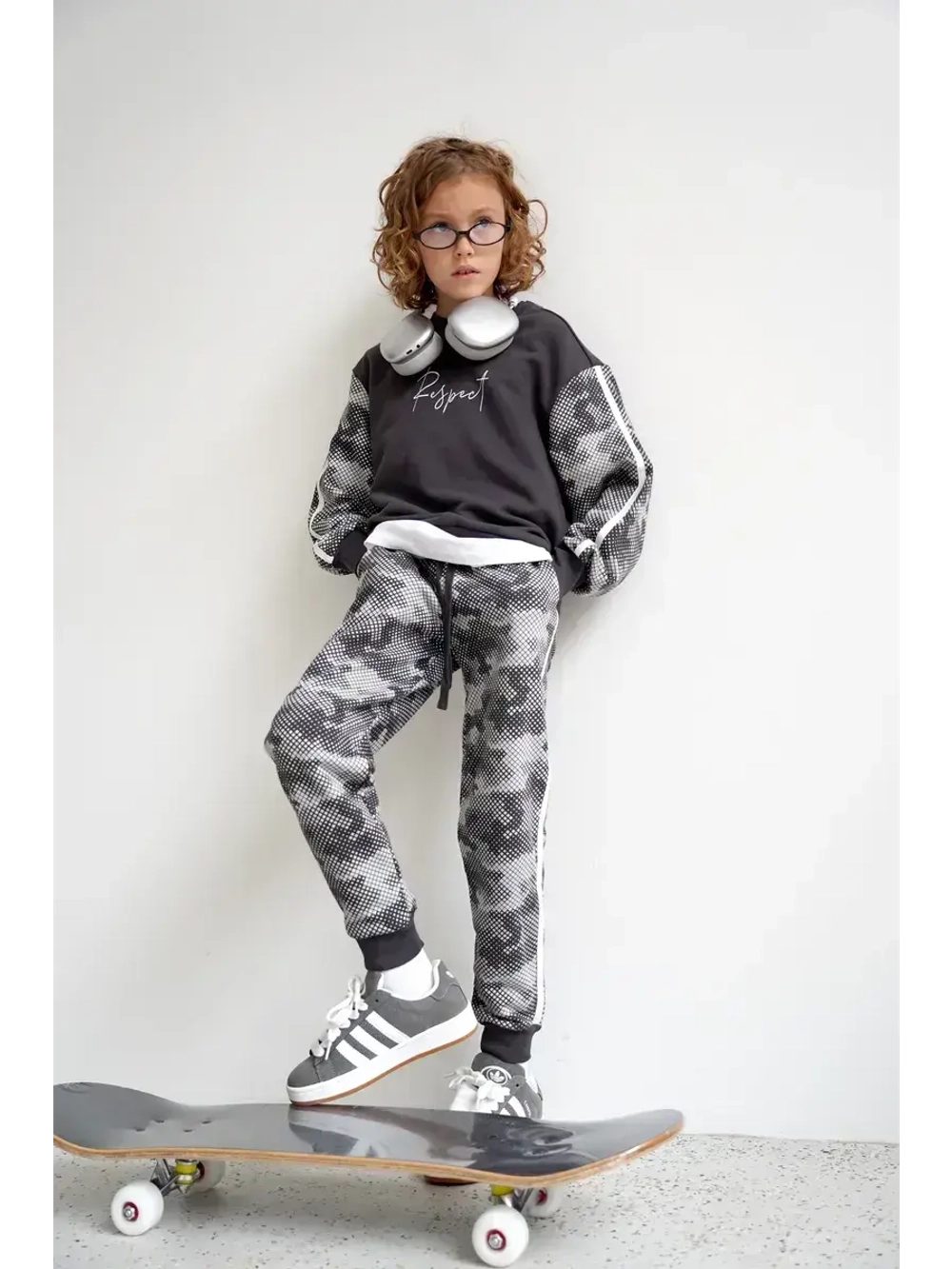Спортивный костюм для мальчика, свитшот и брюки