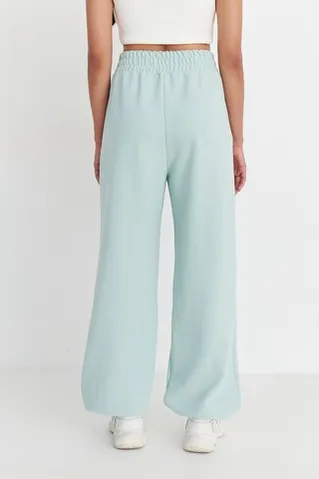 Джоггеры оверсайз из рифленого хлопка цвета мята