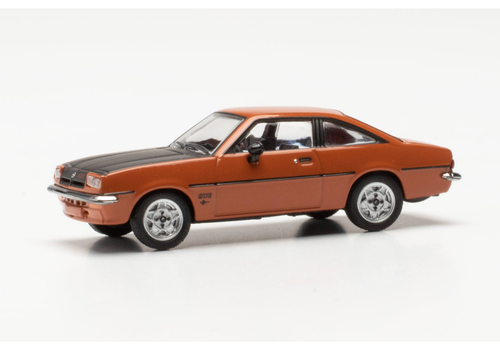 Автомобиль Opel Manta B, сиена красная