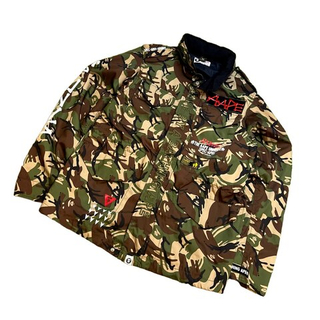 Ветровка Aape