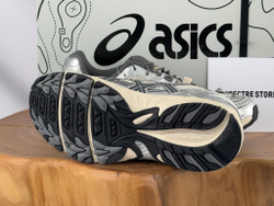 Asics Gel Kahana TR V4 Silver White