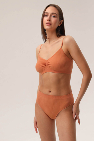 Топ BR641 Caramel MY