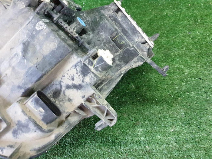 Фара правая Volvo S60 3 (2018-н.в.) LED