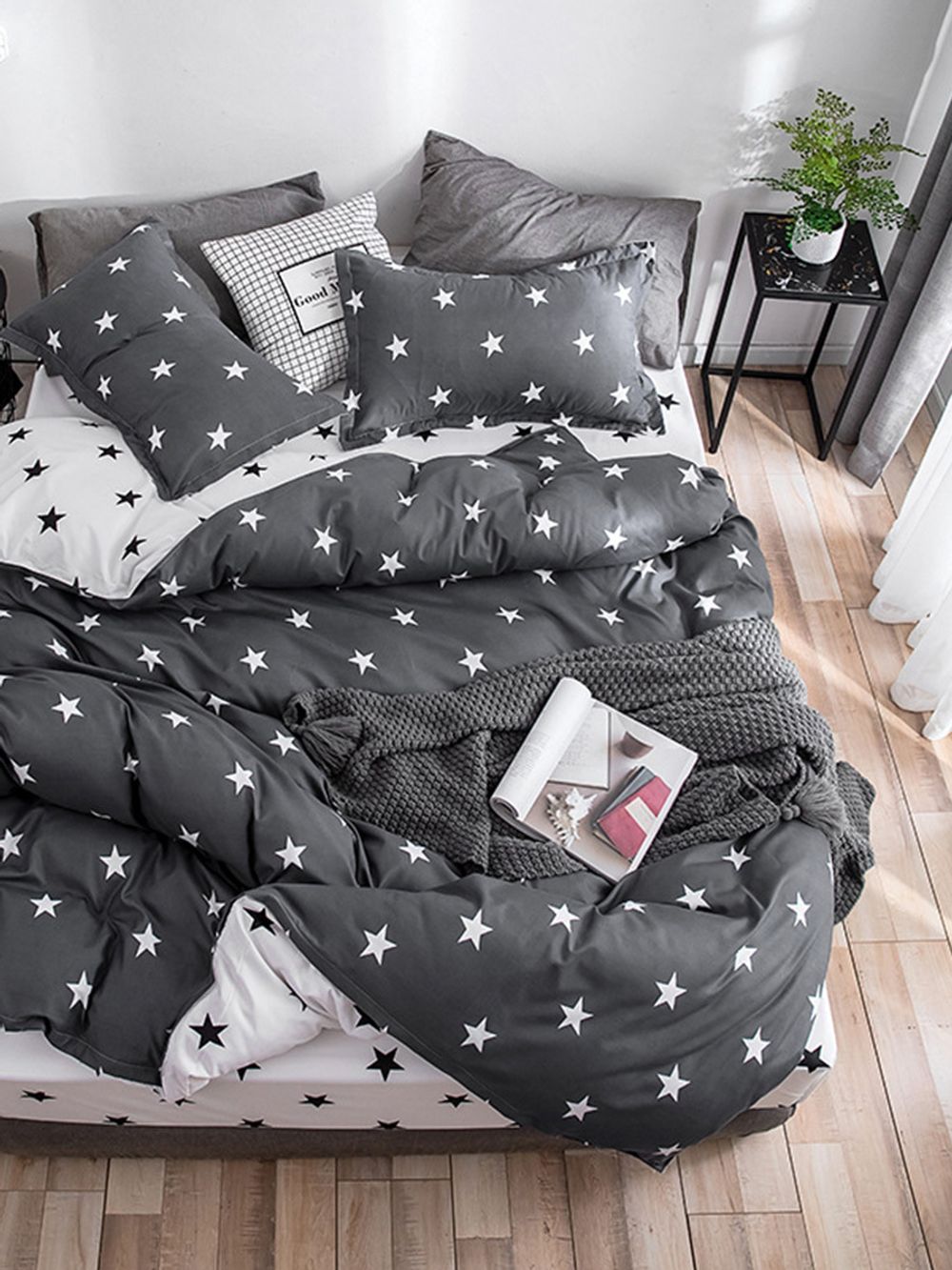 Постельное белье Simple House "Spatial (полисатин)/Spatial (компаньон)" евро  Наволочка 50х70 см 2 шт  Простынь  240х215 см  Пододеяльник 200х215 см