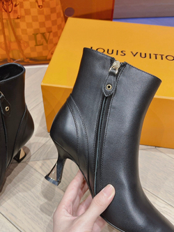 Louis Vuitton Boots