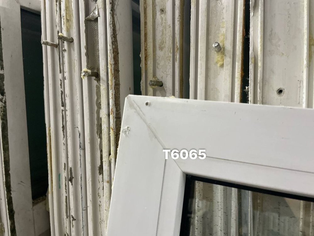 Окно Пластиковое Б/У 165(в) х 95(ш)