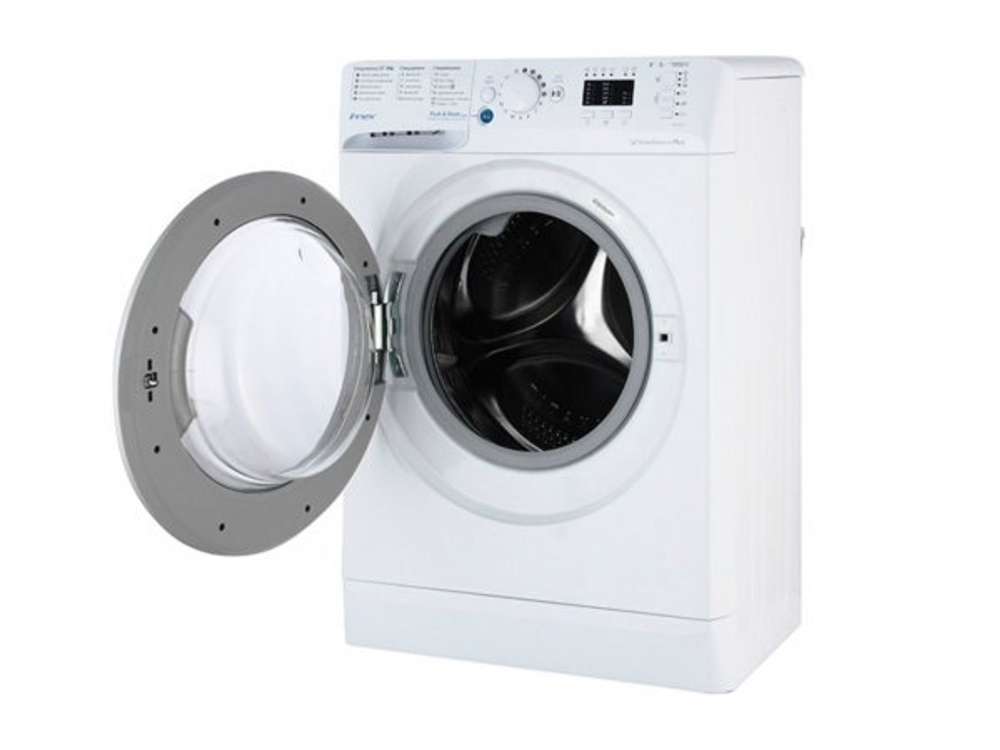 Стиральная машина узкая Indesit BWUA 51051 L B