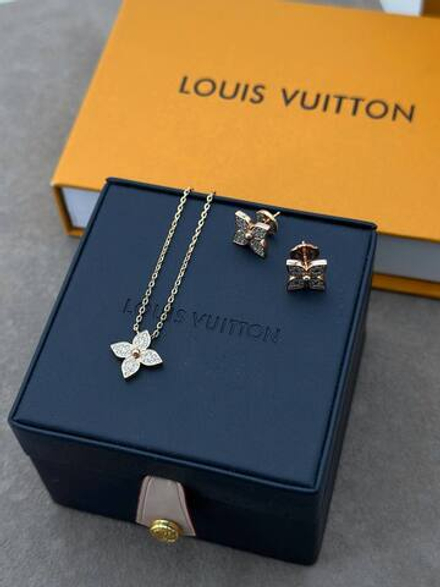 Кулон Louis Vuitton