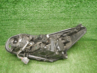 Битая Фара правая Subaru XV 2 GT (2017-2021) LED