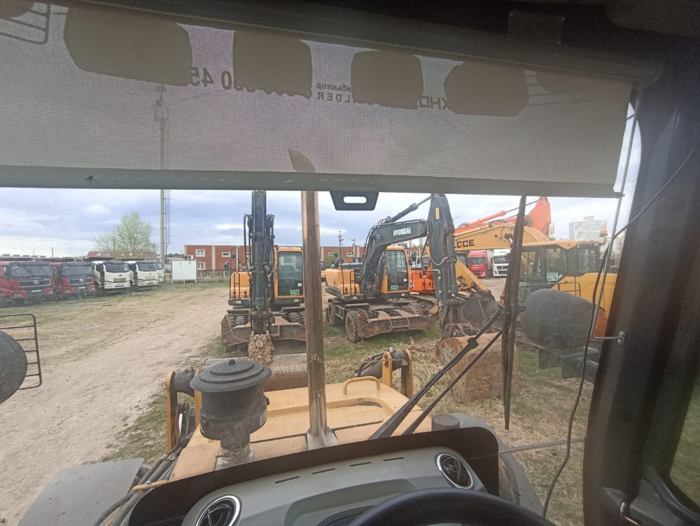 BUILDER BL* Экскаватор-погрузчик BL488 (Дизельный, 4,8 л, 102 л.с., АТ)