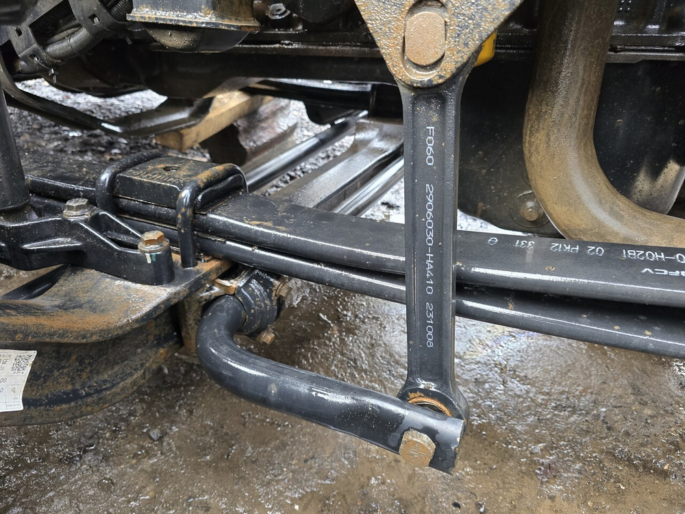 Стабилизатор передний 2023г