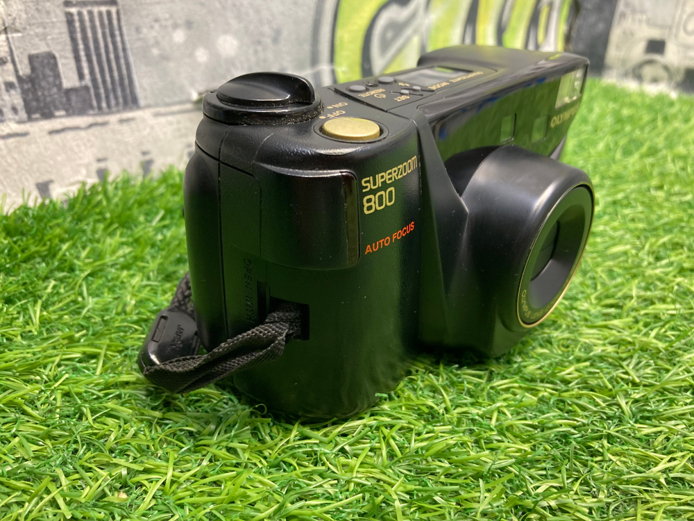 Olympus SuperZoom 800
