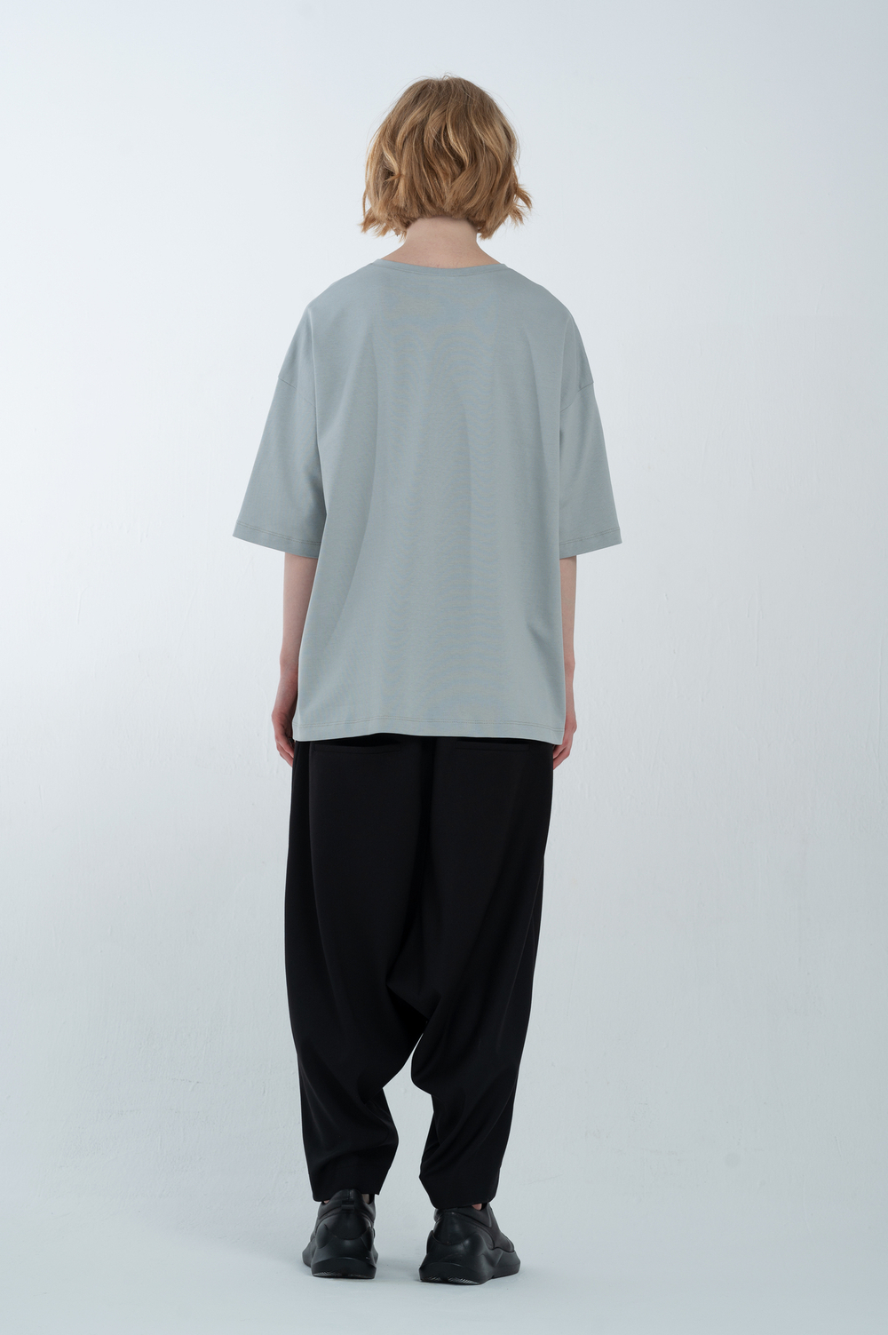 Футболка oversize из плотного трикотажа