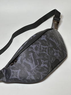 Нагрудная/поясная сумка Louis Vuitton