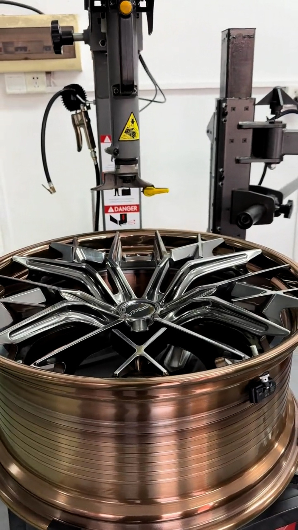 Кованые диски ZEEKR 001 Рестайлинг R19 R20 R21 R22 Зикр автомобильные диски колеса ковка диск