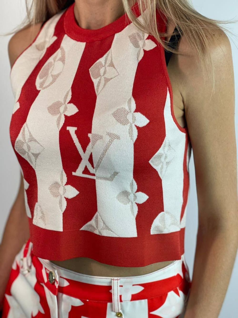 Топ Louis Vuitton