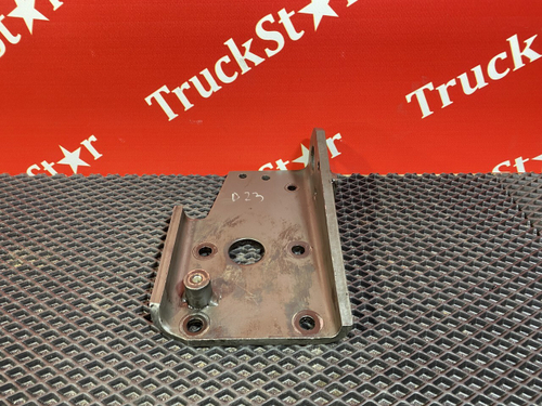 Кронштейн двигателя