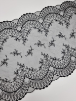 Вышивка на сетке чёрная К709