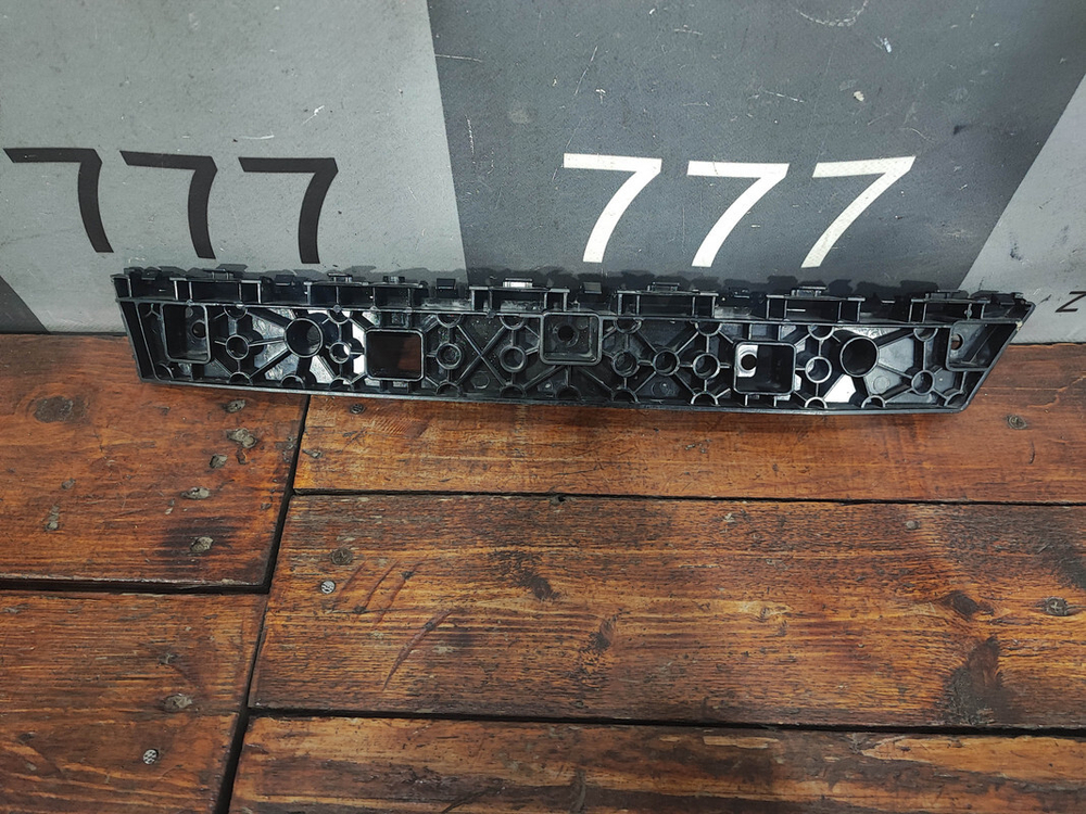 Кронштейн заднего бампера правый Haval Jolion 21-нв Б/У Оригинал 2804103XST01A