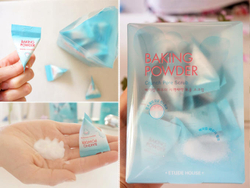 Etude House Baking Powder Crunch Pore Scrub скраб в пирамидках