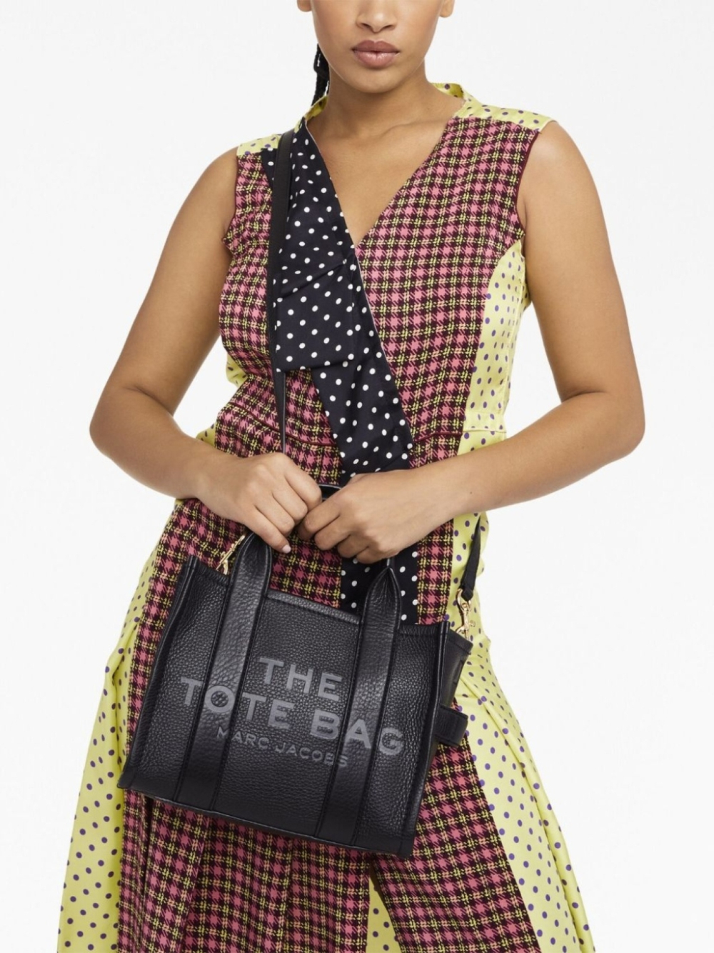 СУМКА MARC JACOBS THE LEATHER SMALL TOTE BAG BLACK