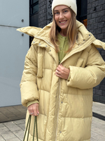 Пуховик Сахалин макси зеленое яблоко