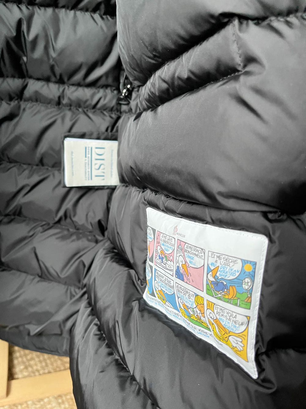 Пуховик Moncler