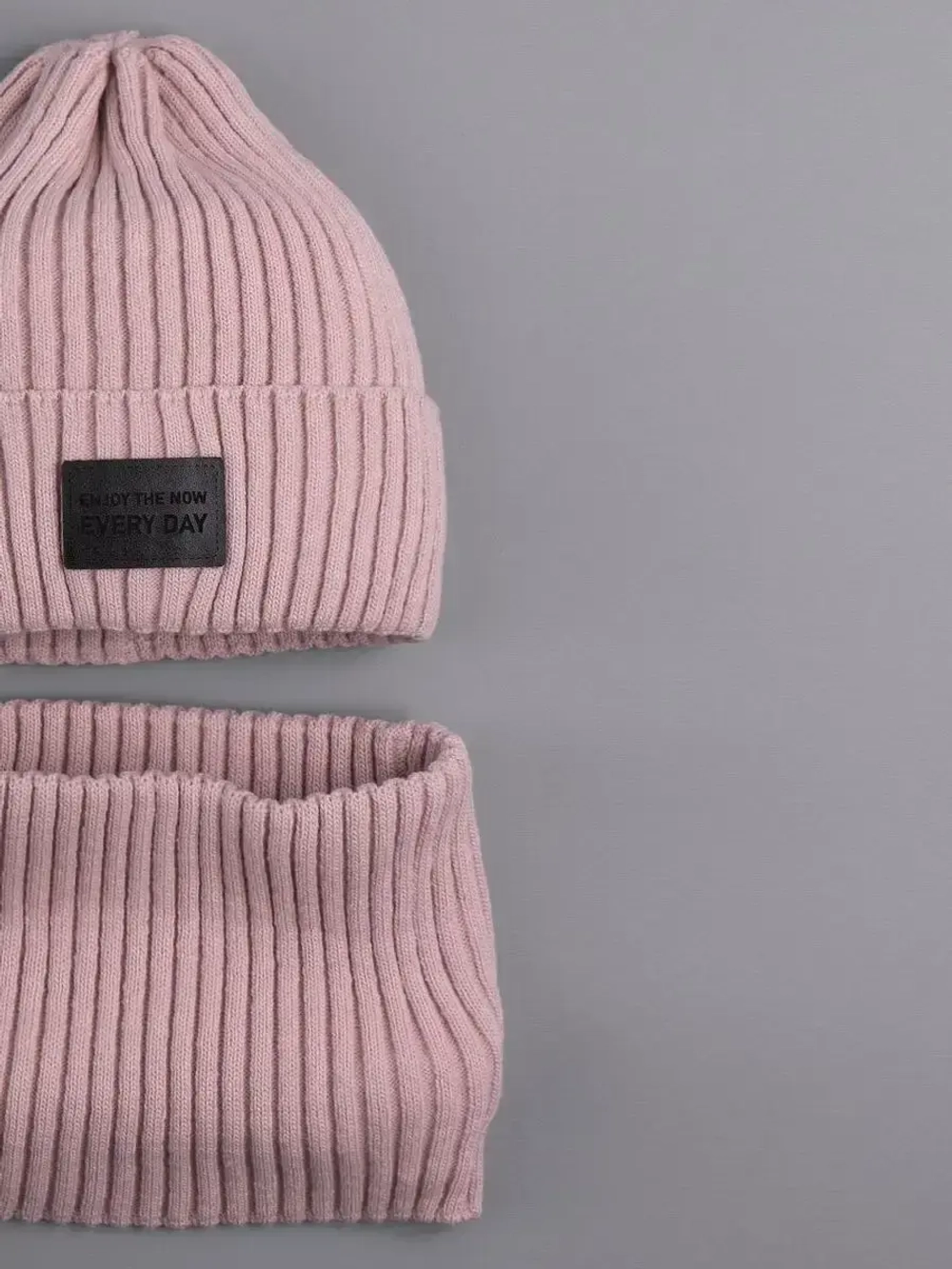 Шапка и снуд для девочки для осени