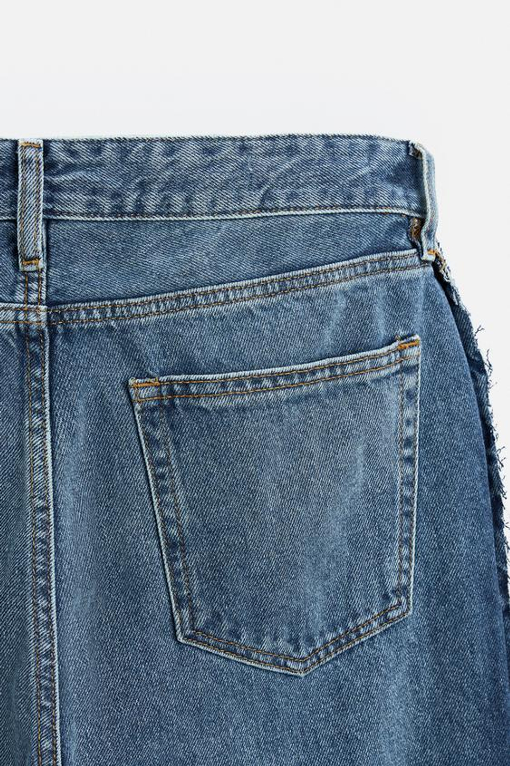 ZARA ДЖИНСЫ FLARED FIT, ВЫЦВЕТШИЙ СИНИЙ