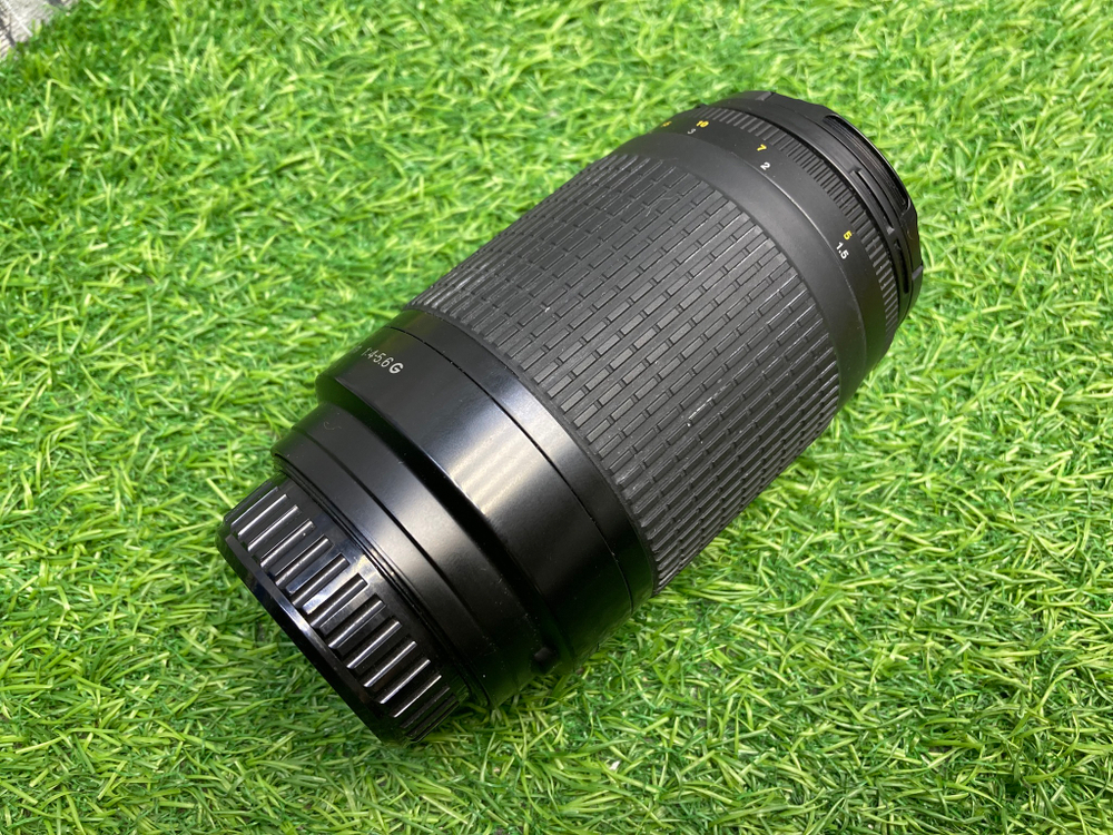 Nikon 70-300mm 4-5.6G Zoom-Nikkor
