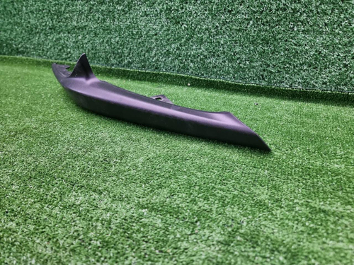 Накладка переднего бампера правая Lexus NX 1 17-21