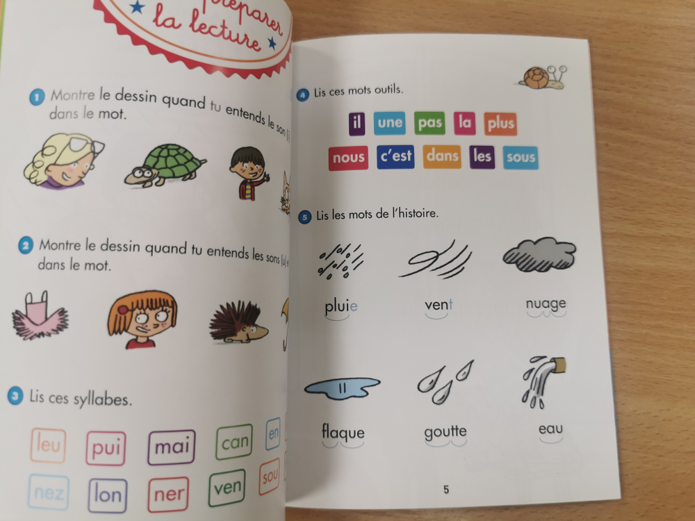 J'apprends a lire avec Sami et Julie CP Niveau 2: Sami sous la pluie