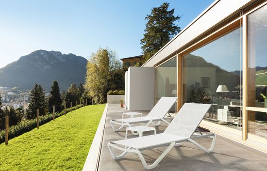 Шезлонг-лежак металлический Wave белый Турция