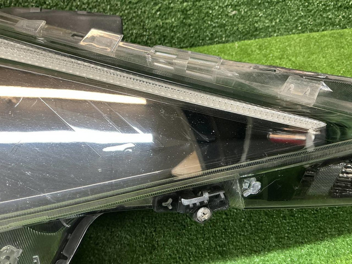 Фара правая Hyundai Elantra 7 CN7 (20-23) галоген