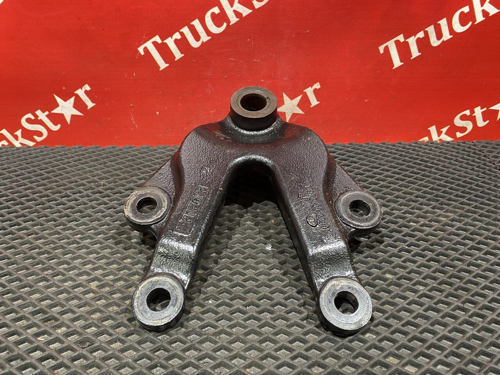 Кронштейн рессоры передней 2023г