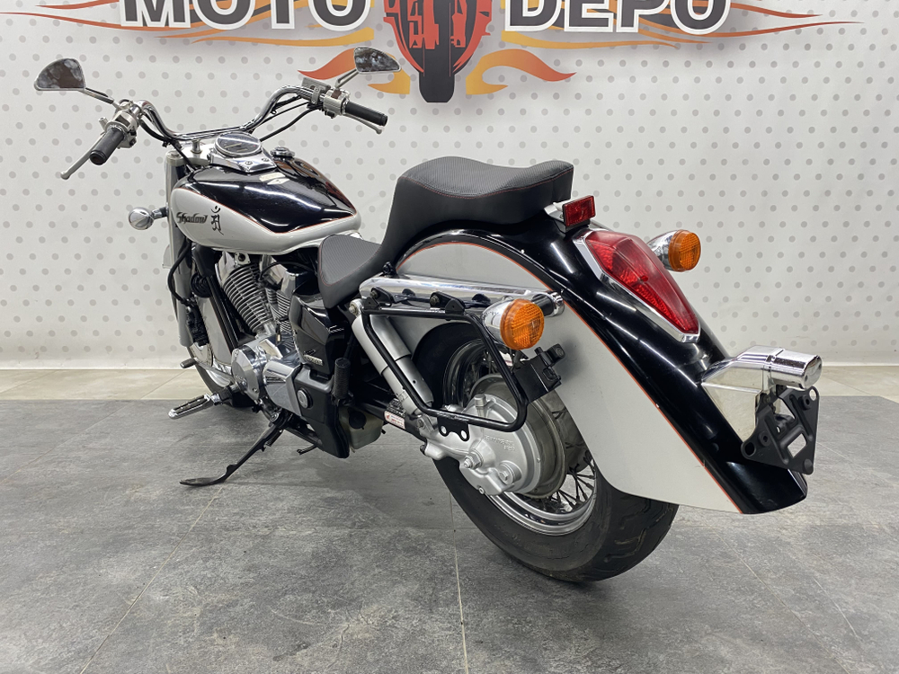 Honda Shadow 750 , 2004