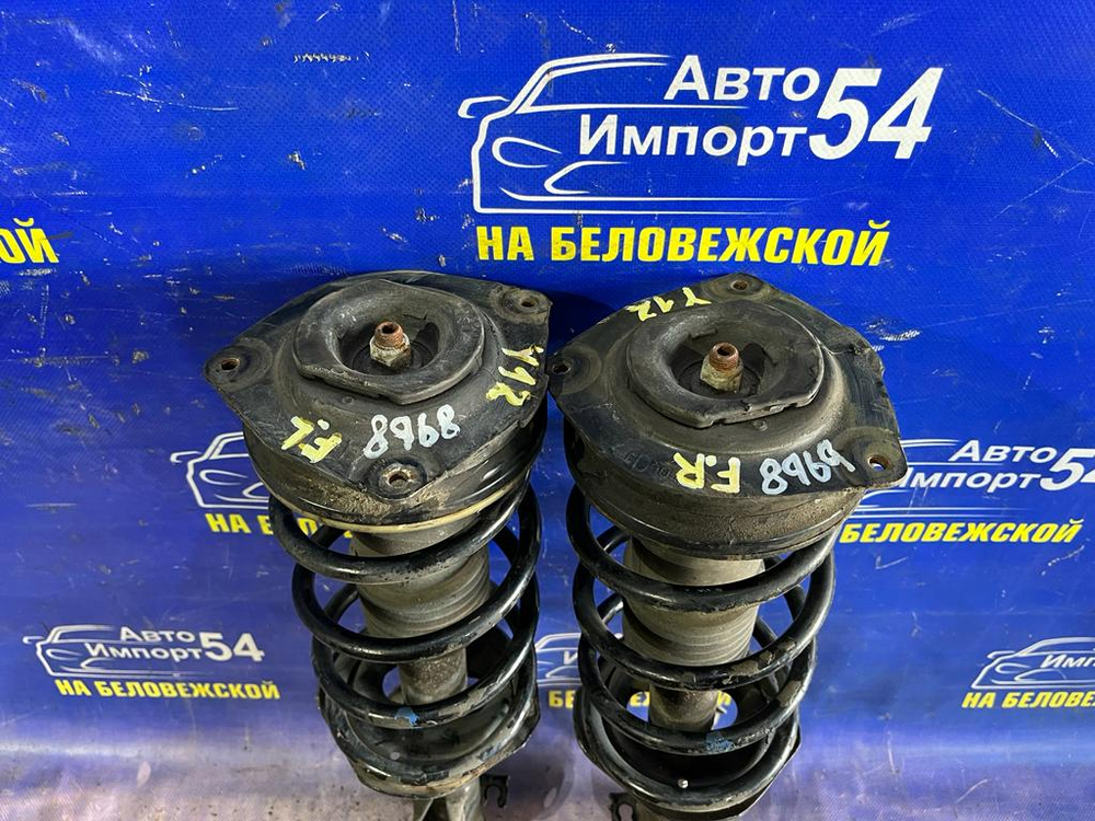 Стойка передняя левая NISSAN AD 2006-2016