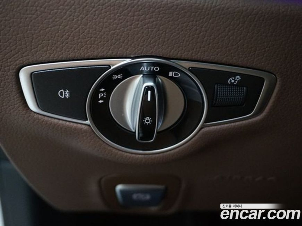 Mercedes-Benz E-Class W213 E250 AMG Line (09.2022)