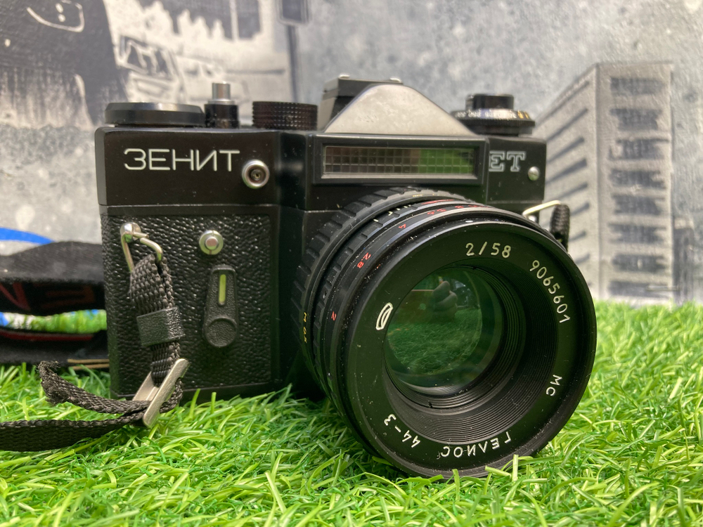 Фотоаппарат Зенит ЕТ + гелиос 44-3 Покупка/Продажа