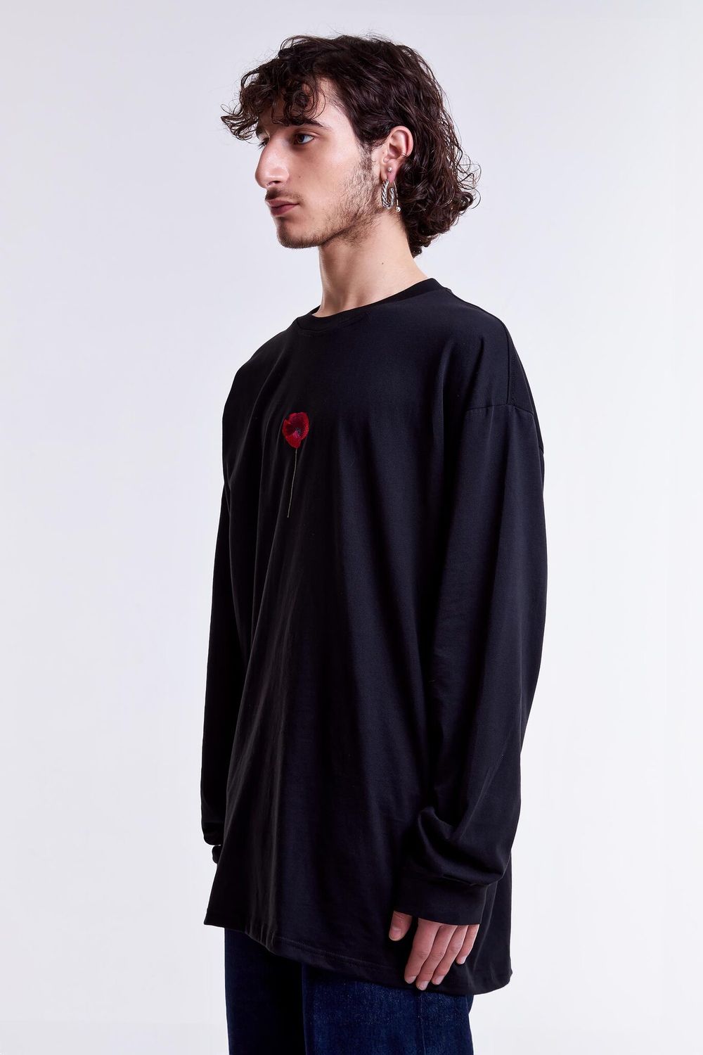 Лонгслив Гербарий Мак Черный