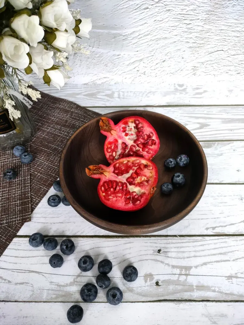 Деревянная сервировочная тарелка из кедра