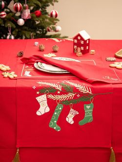 Дорожка на стол Winter wishes из коллекции New Year Essential, 45х150 см