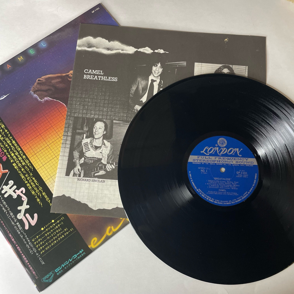 Винтажная виниловая пластинка LP Camel Breathless (Япония 1978) (Оби)