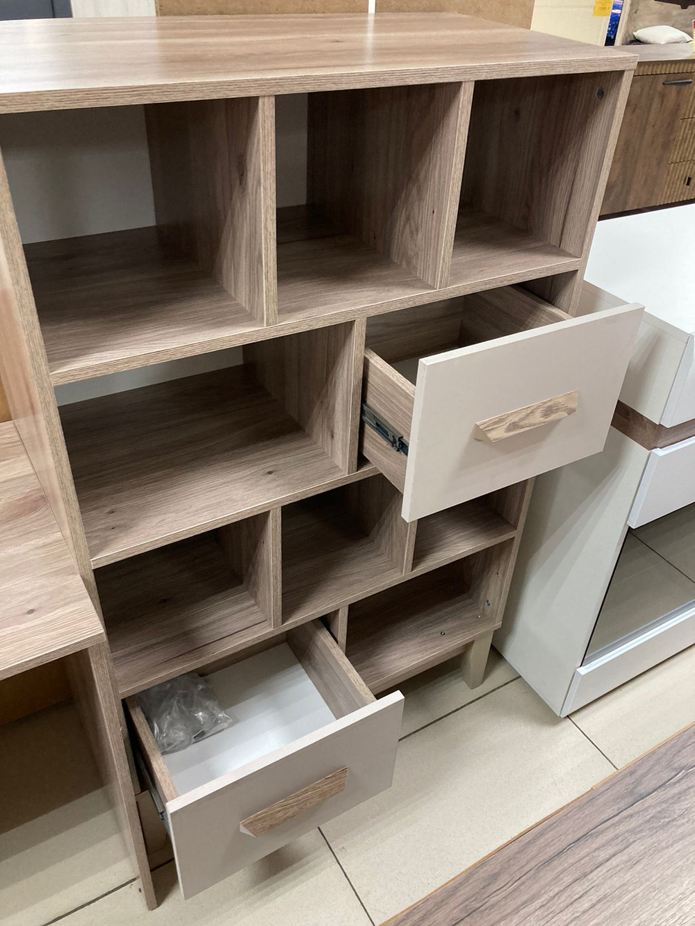 Стеллаж Скандика С-04 дуб смоки/кашемир