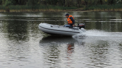 Лодка ПВХ COMPAS 285E