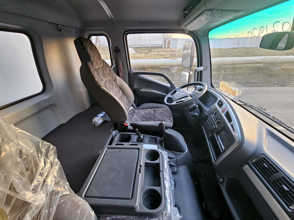 Foton EST M12 Изотермический с гидробортом