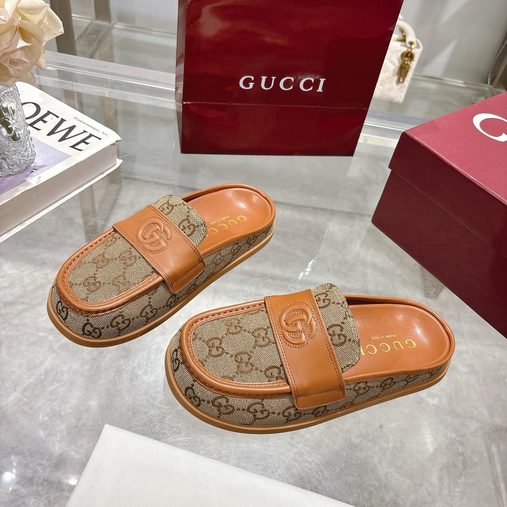 Gucci Double G Mule